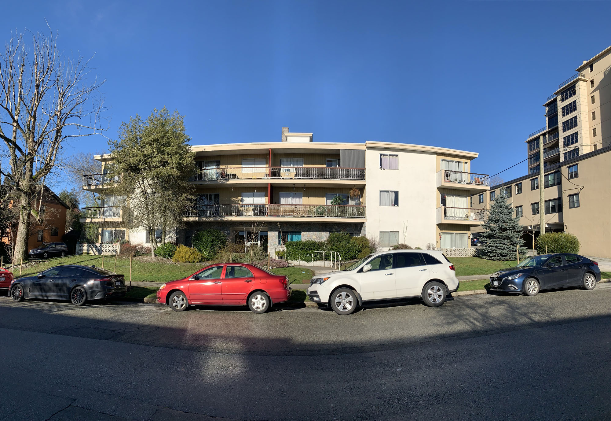 Capri Apartments