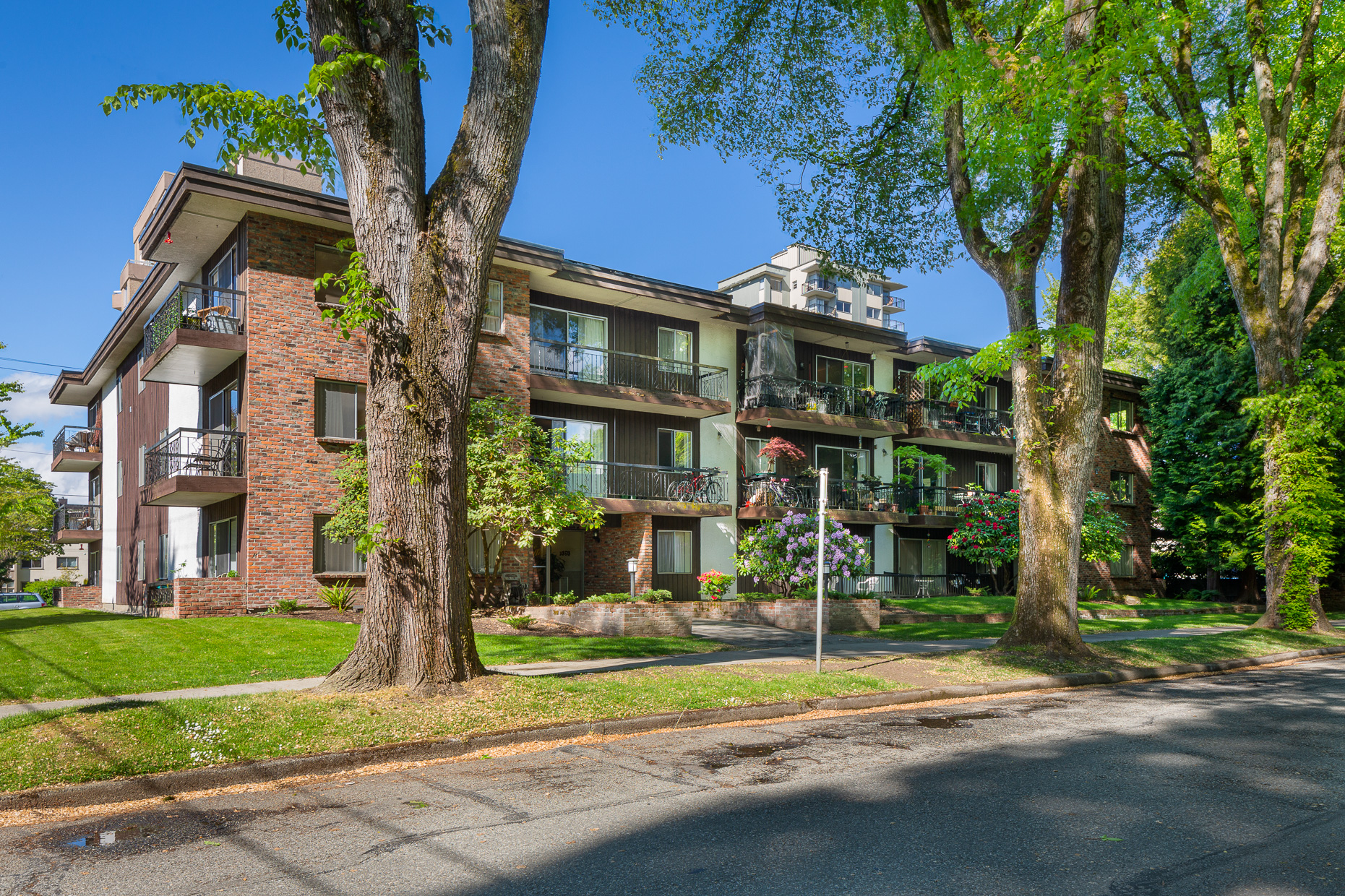 Pine Villa Apartments Prospero International Realty Inc.