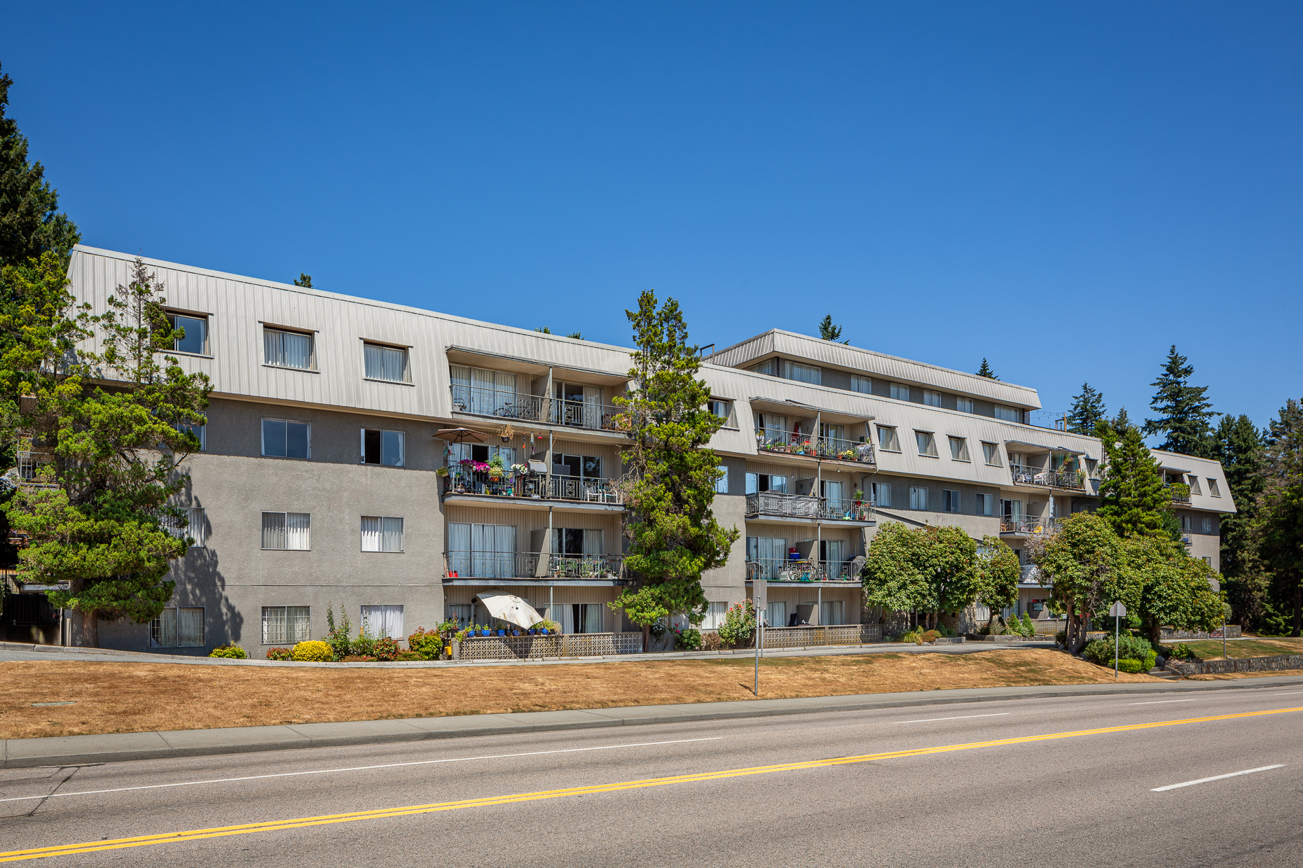 Royal Clinton Apartments Prospero International Realty Inc.